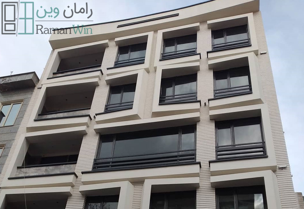 پروژه پنجره یو پی وی سی