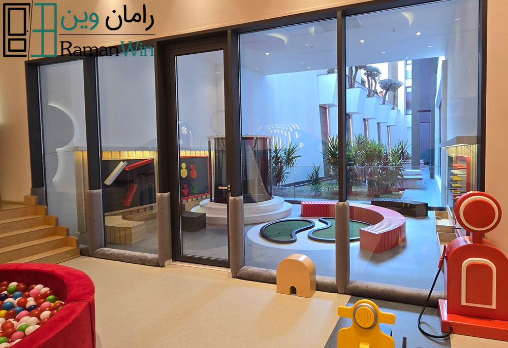 پروژه درب شیشه ای